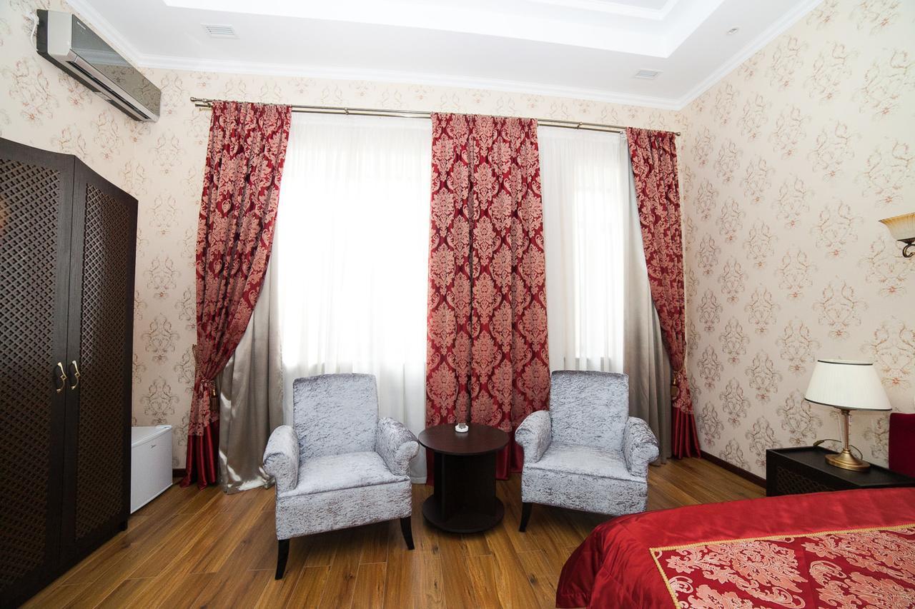 Park Hotel Караганда Екстер'єр фото