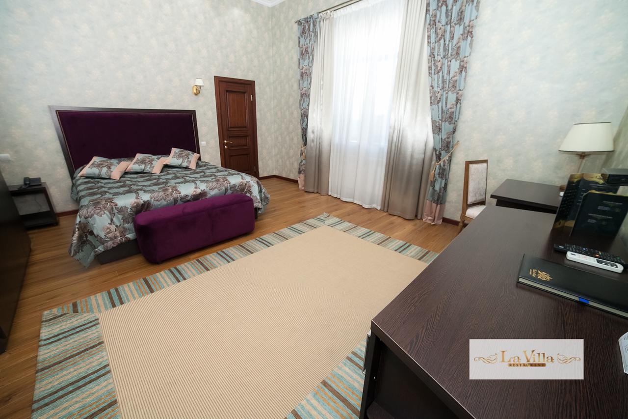 Park Hotel Караганда Екстер'єр фото