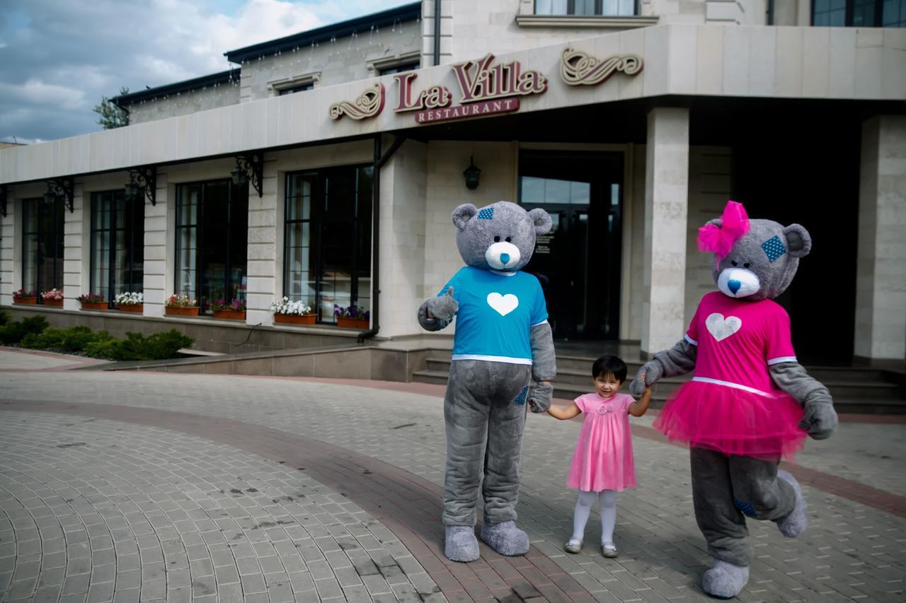 Park Hotel Караганда Екстер'єр фото